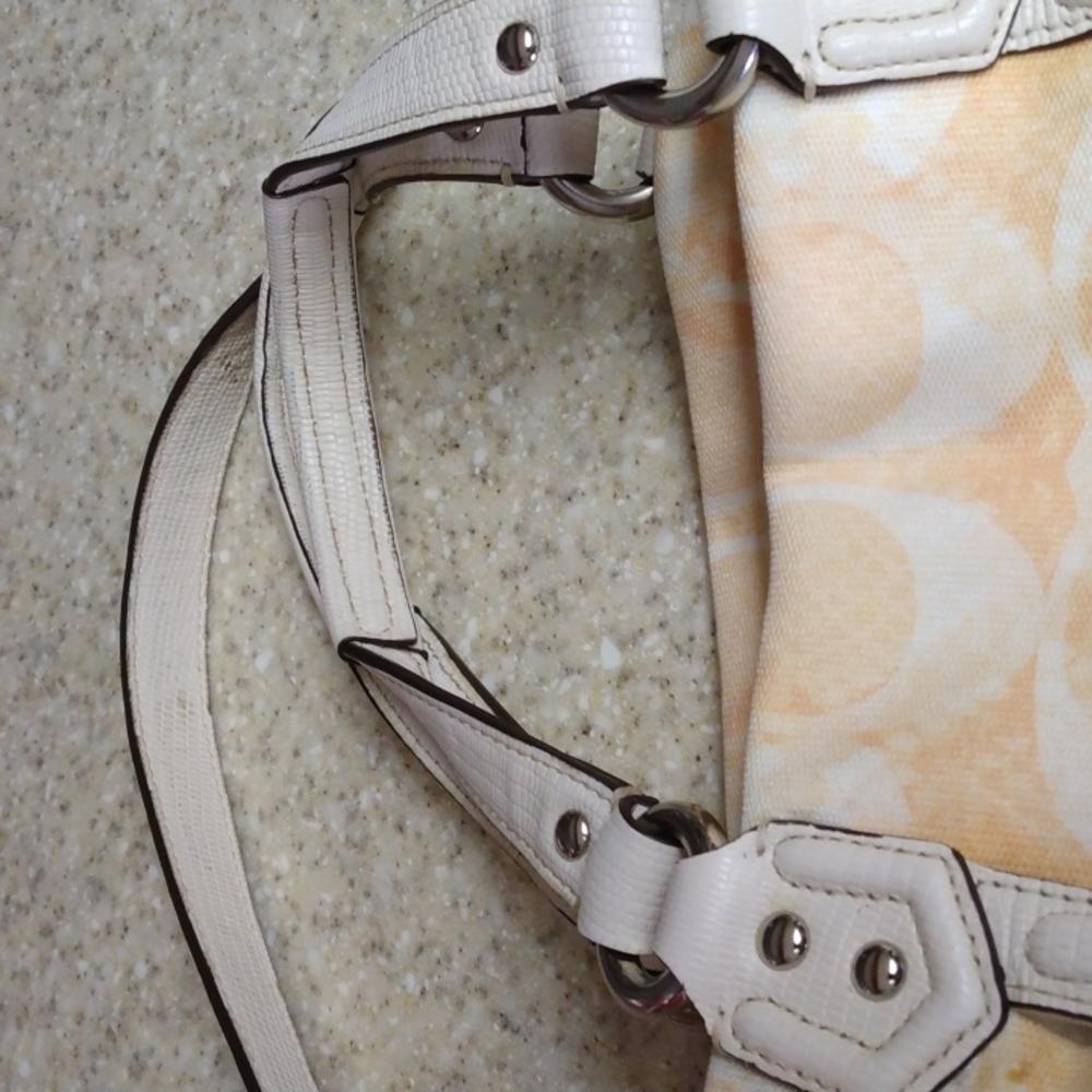 Coach Handbag - Picture 6 of 6
